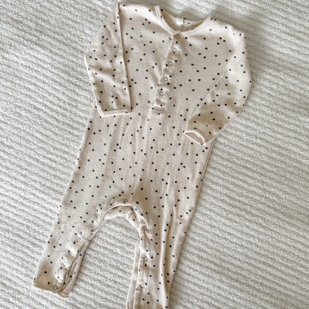 Quincy Mae Cream and Black Dotted ribbed jumpsuit